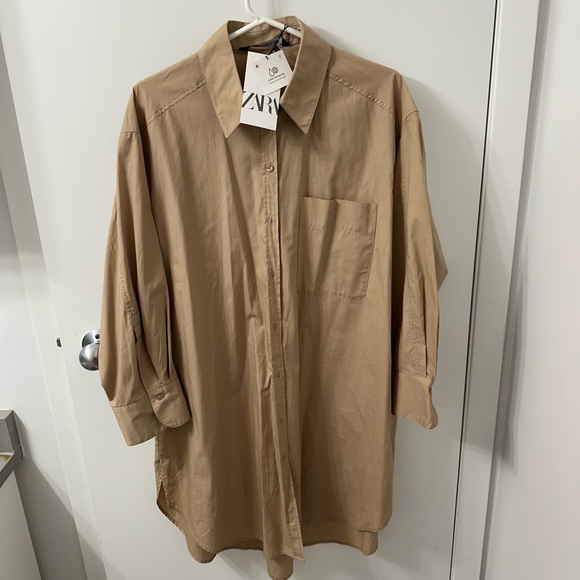 Zara OVERSIZED POPLIN SHIRT
LIGHT CAMEL - Picture 2 of 5